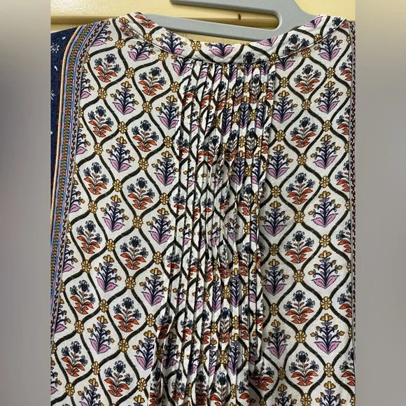🥰😍Daniel Rainn Boho Country Blue & Purple Colorful Flowing Top - Picture 9 of 12